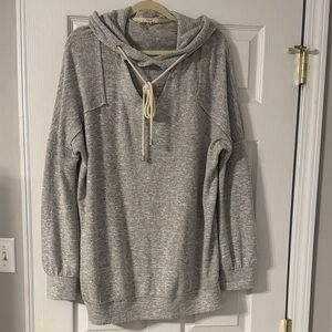 Easel Heather Gray Knit Tunic